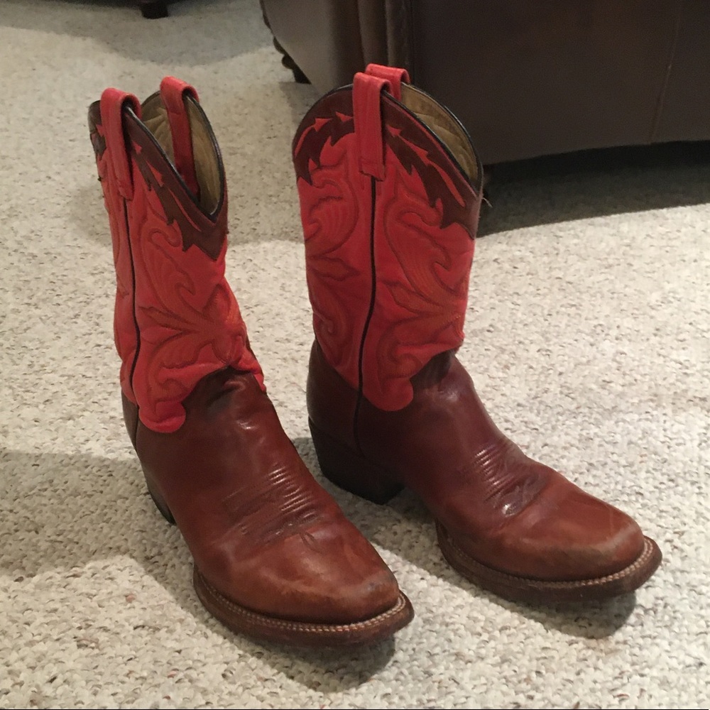 Stetson Cowgirl Boots with coral shaft, size 7.5